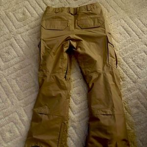 Khaki Burton pants , in great condition. Only used them once.